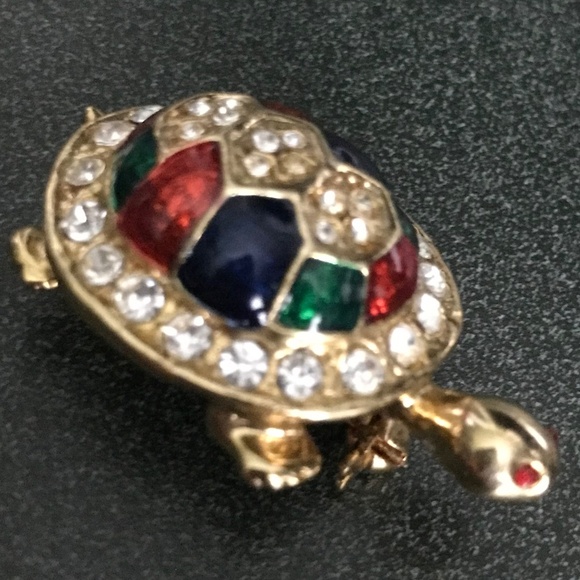 Turtle Gold Tone Brooch With Multi Color Stones Shell and White Rhinestones - Picture 2 of 6